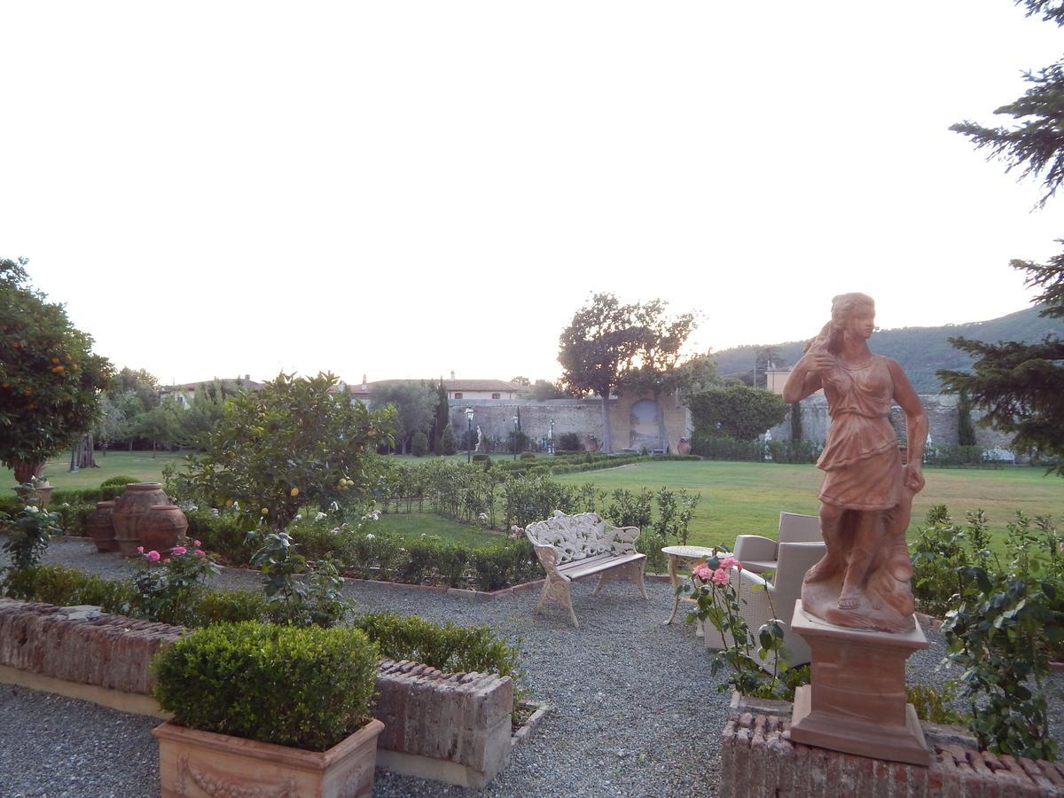 Casa Torre In Residenza D'Epoca Con Piscina Calci Exterior photo