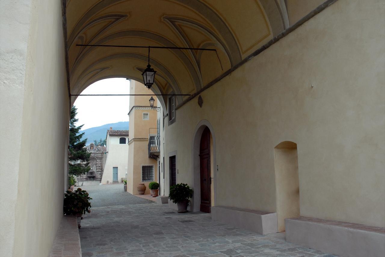 Casa Torre In Residenza D'Epoca Con Piscina Calci Exterior photo